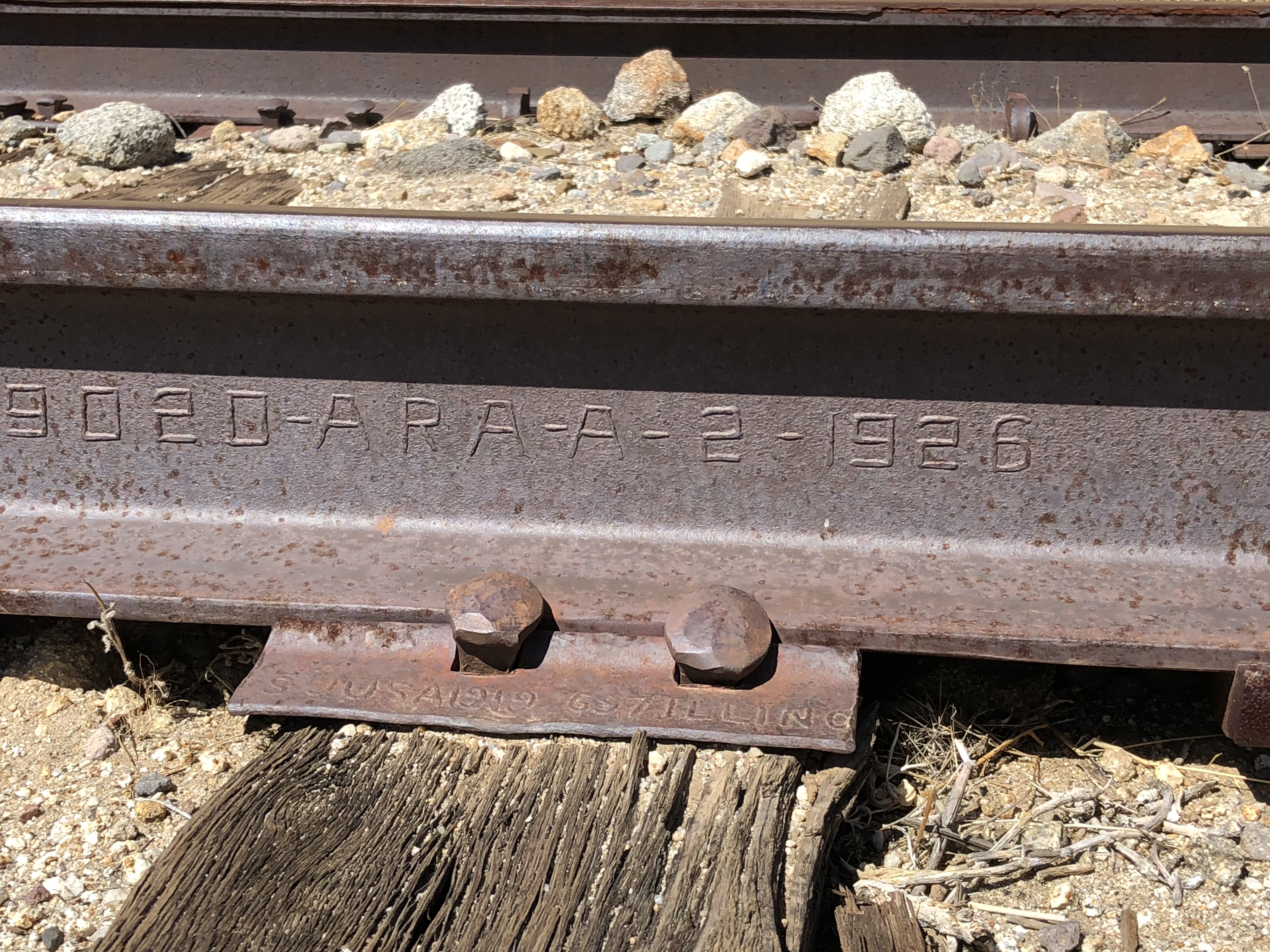 Rail 3.jpg