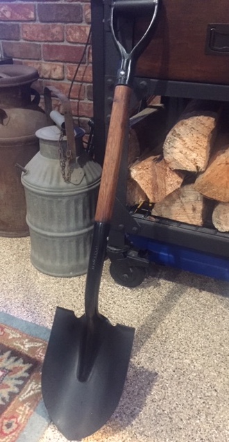 Shovel.JPG