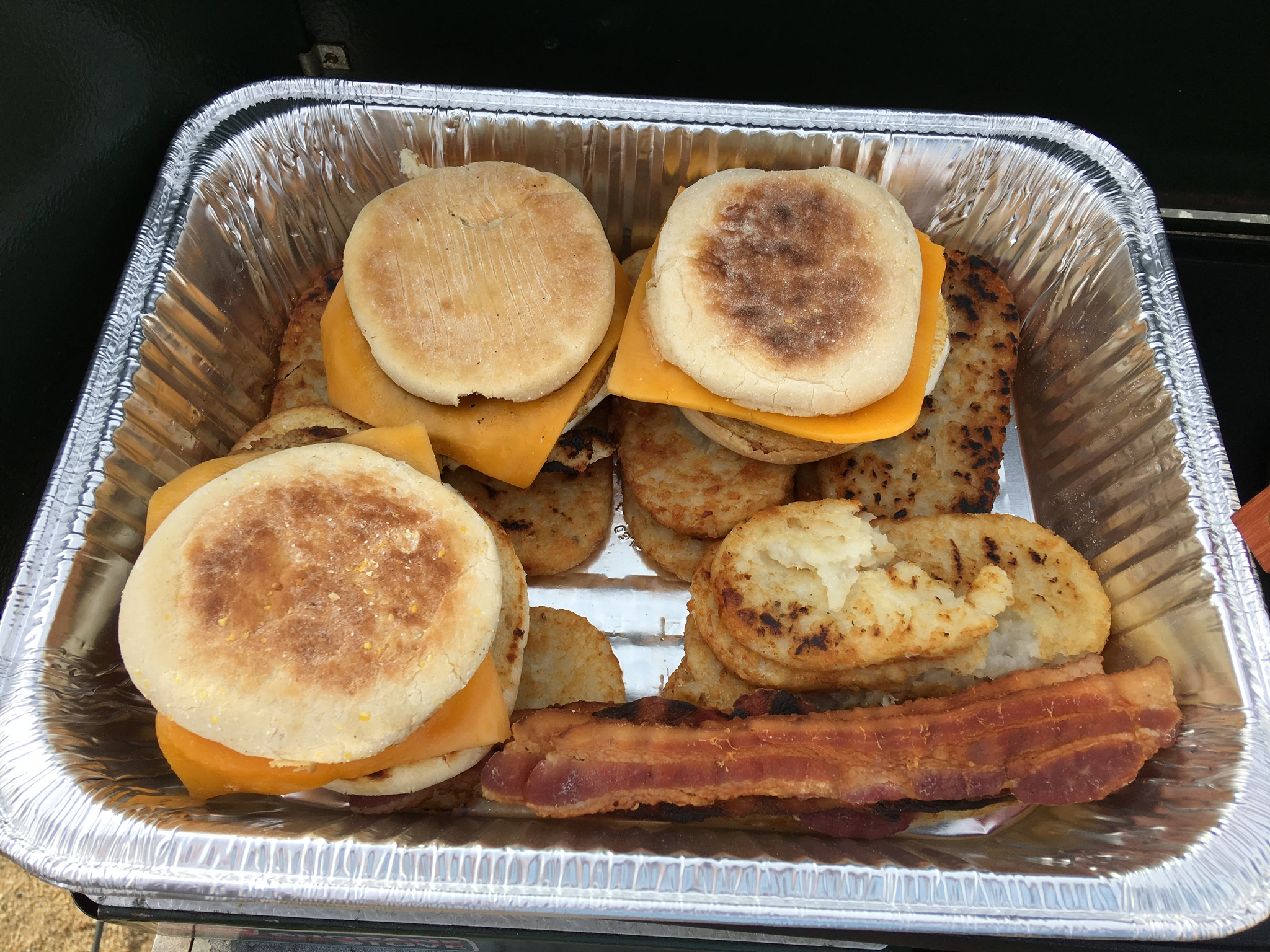 BorregoFest 2018 Jack and I prepared breakfast sandwhiches for the group. It helps to have a way to keep food warm. The foil containers work well on the griddle or above coals.