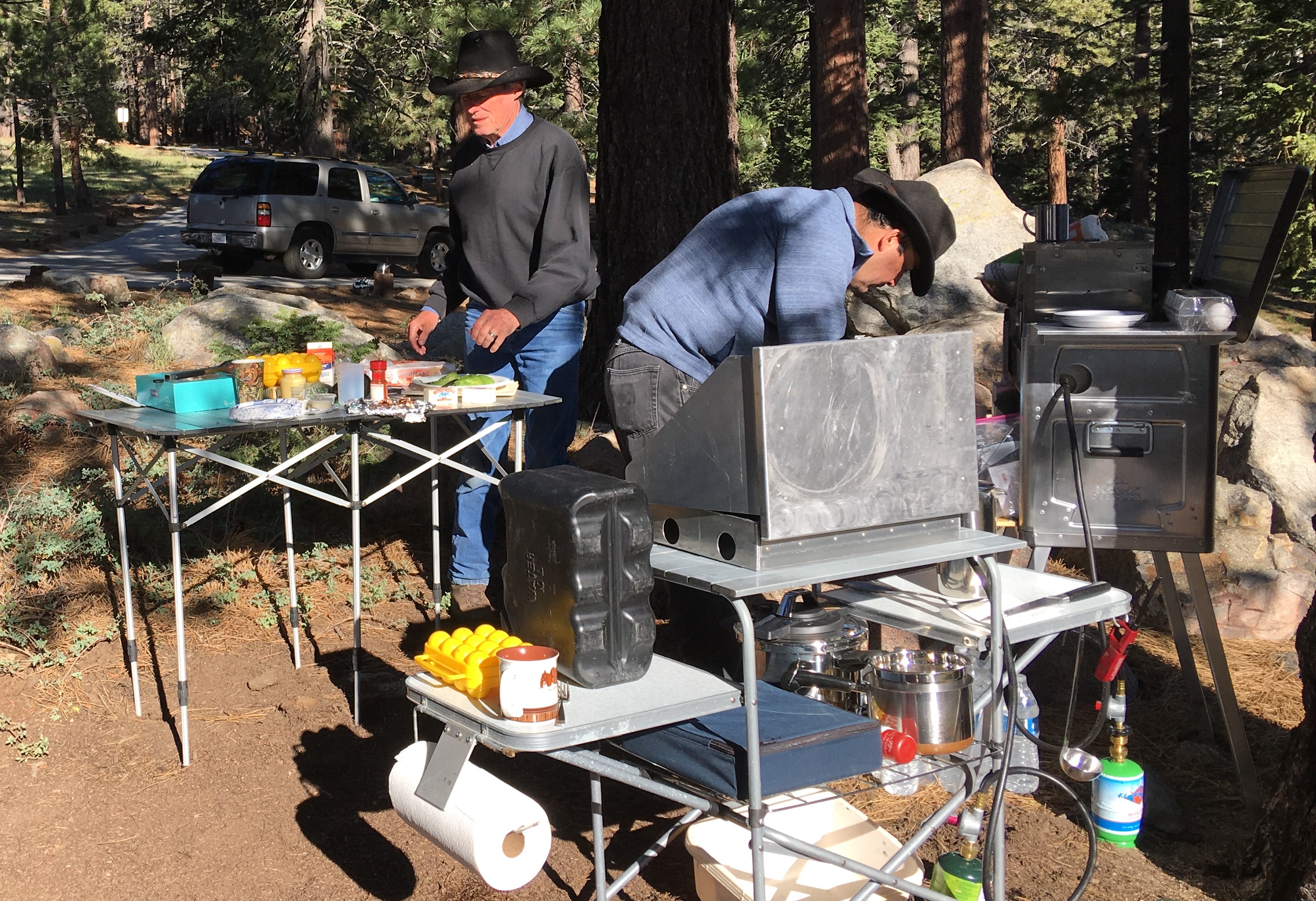 Multiple stoves, prep stations and a wash station. Perfect for our large group.