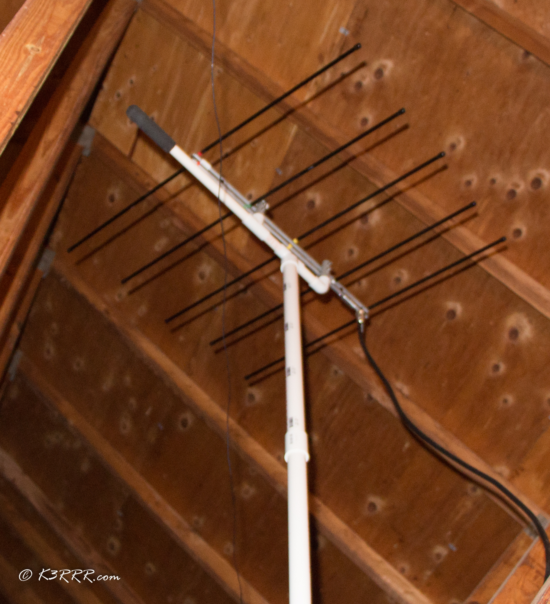 Attic Elk antenna.jpg