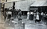 180px-Rawhide_bread_line_1908.jpg