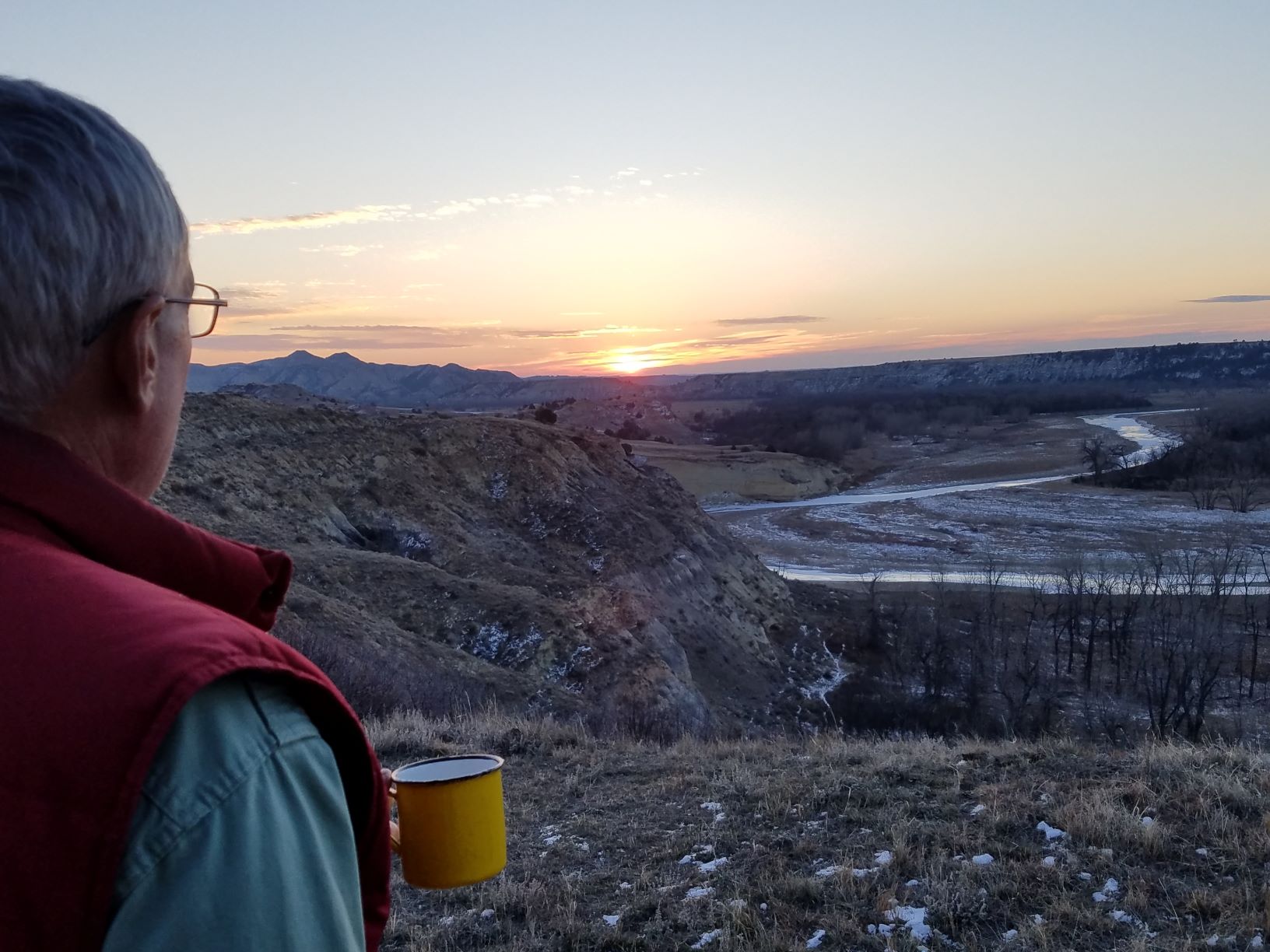 Dawn over Little Missouri River.jpg