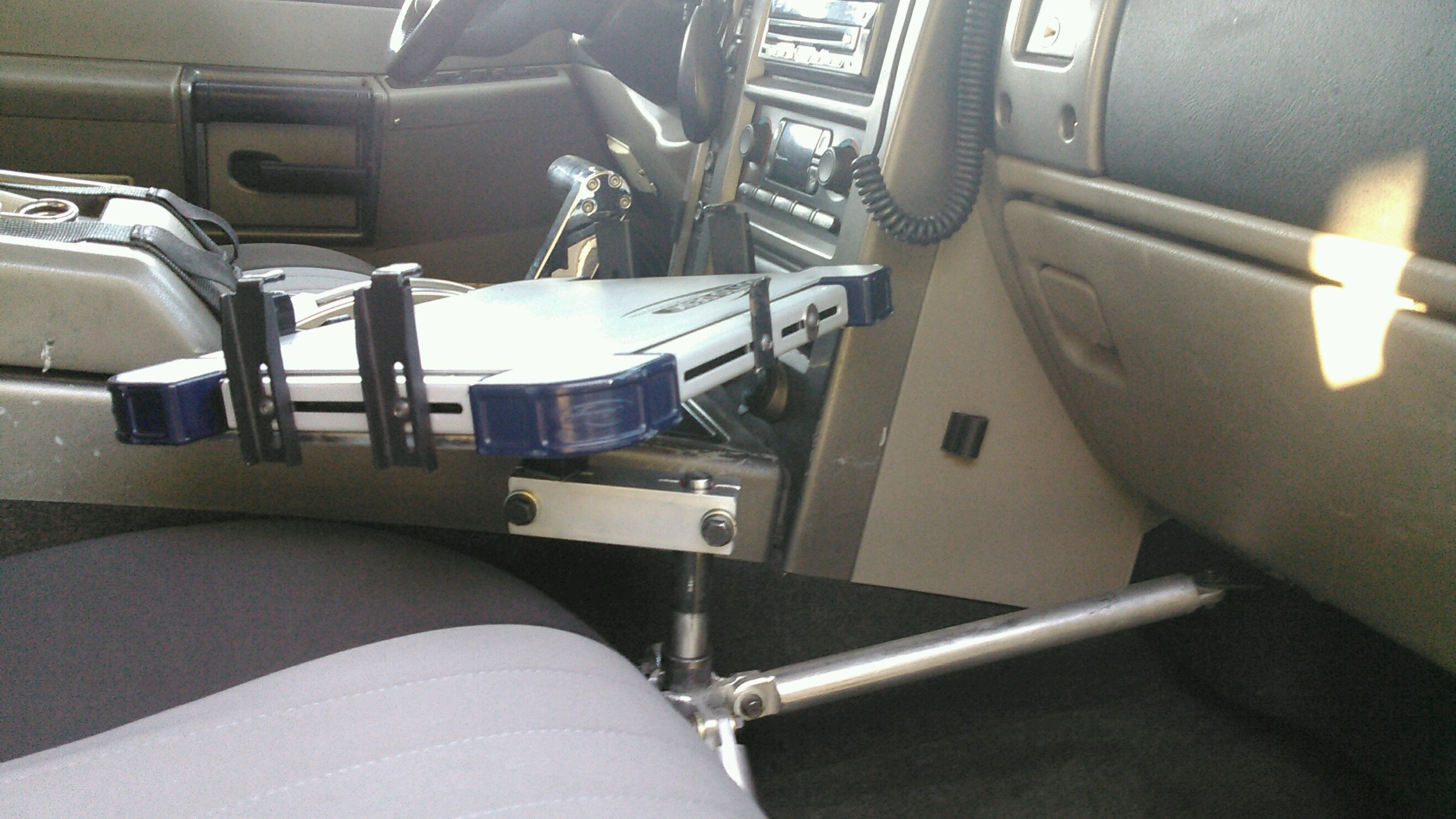 DTK Laptop Mount Complete-2.jpg