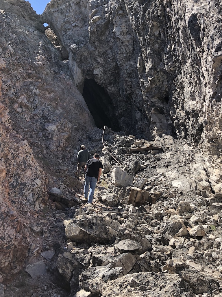 Mine Entrance 2.jpg