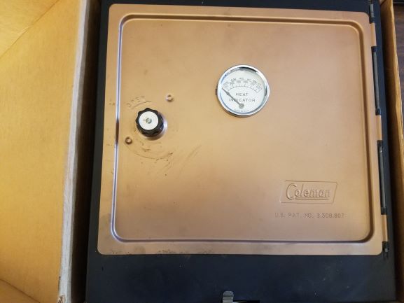Camp Oven Folded.jpg