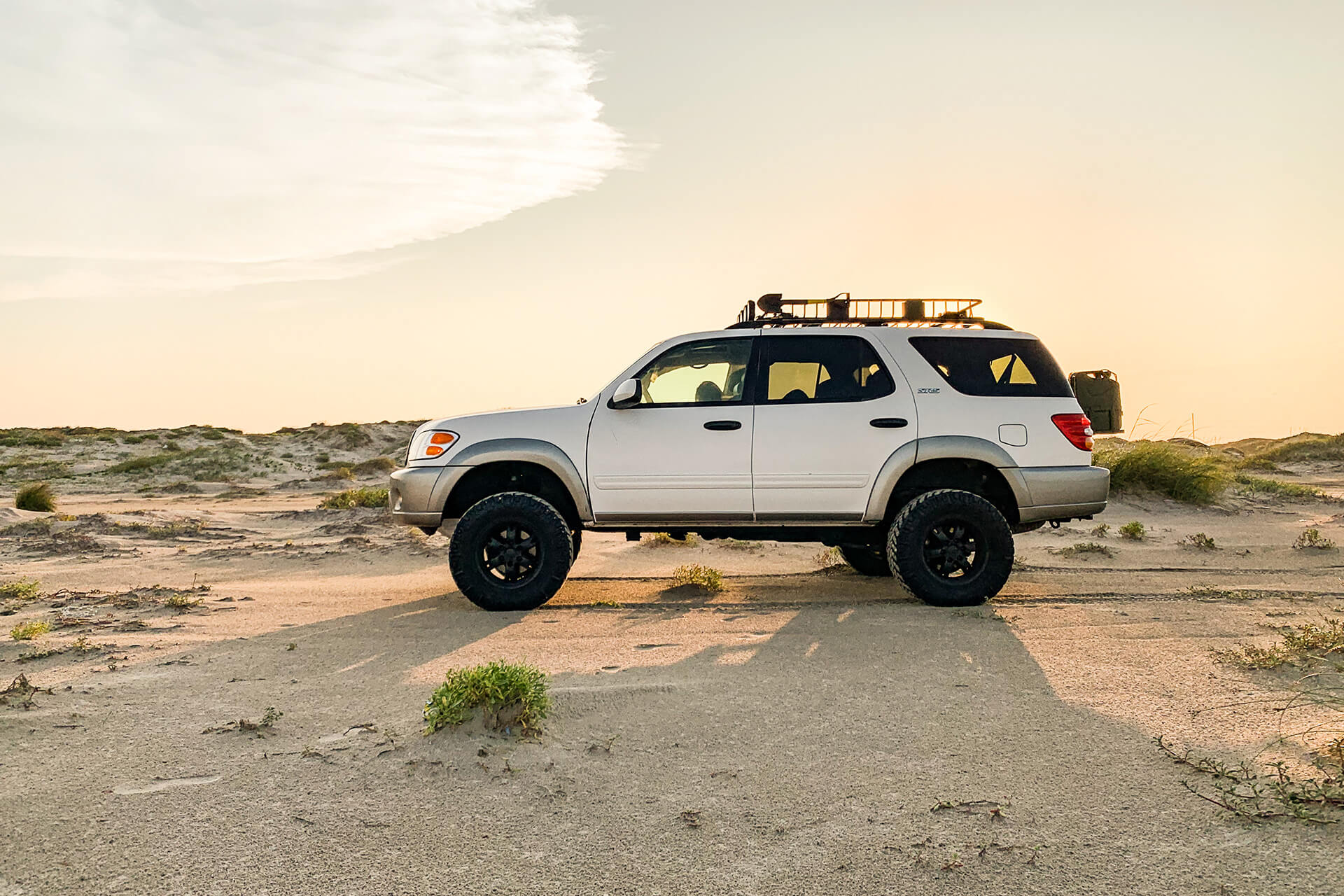 G-toyota-sequoia lifted.jpg
