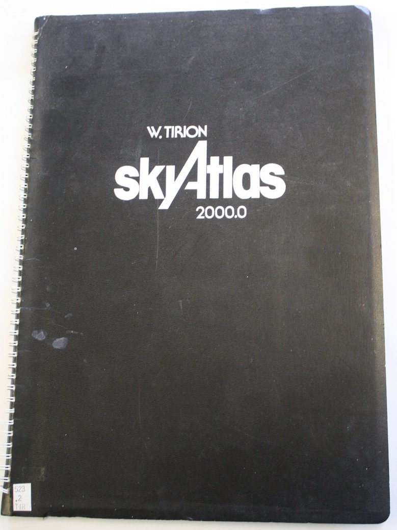Sky Atlas 2000 Cover.jpg
