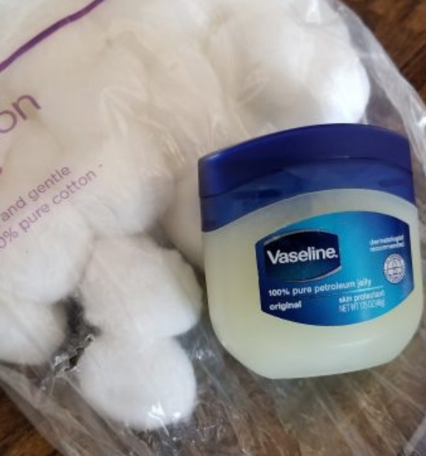VaselineCottonBall.jpg
