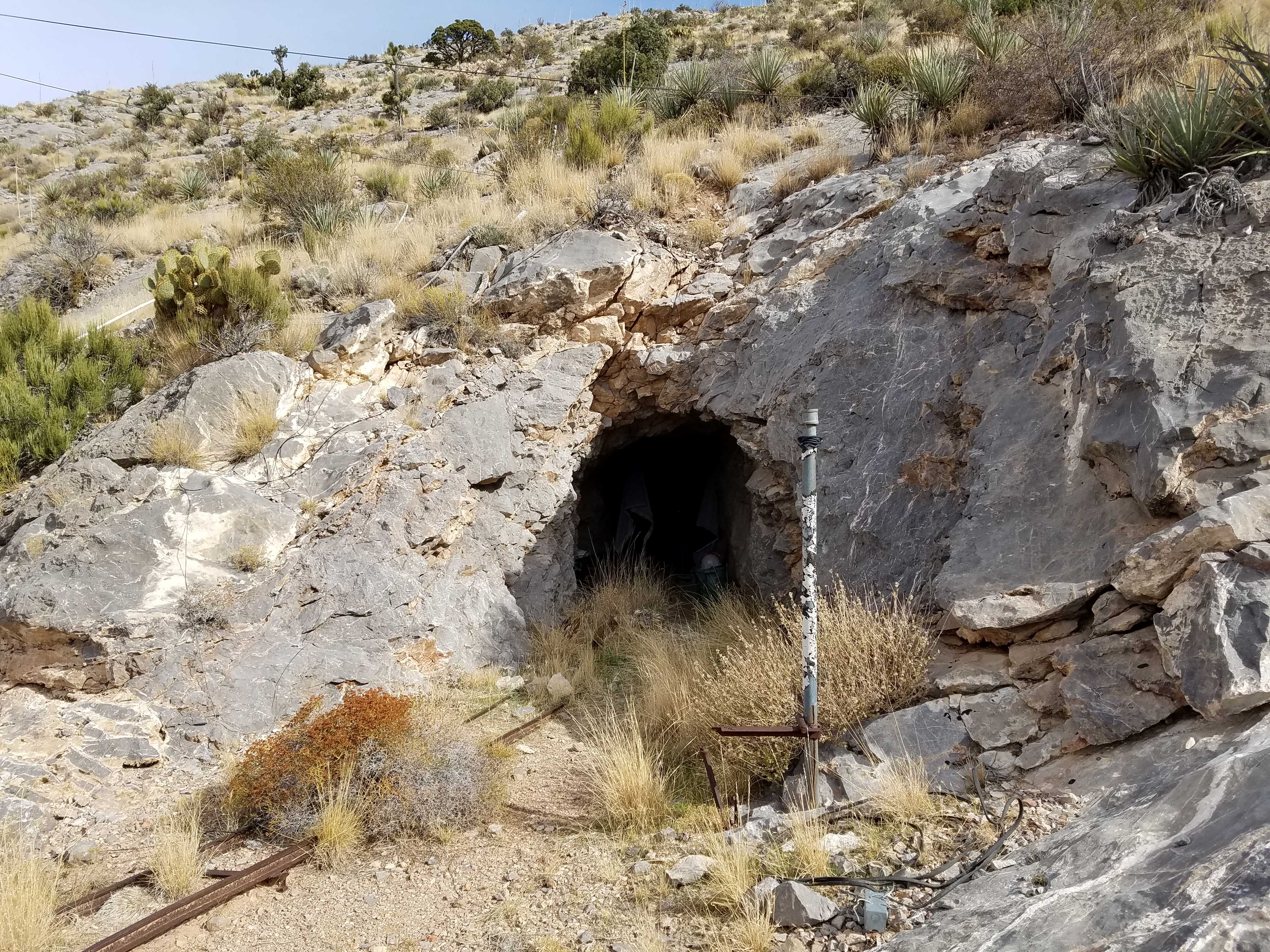 C-Kokoweef Mine Entrance S - Copy.jpg
