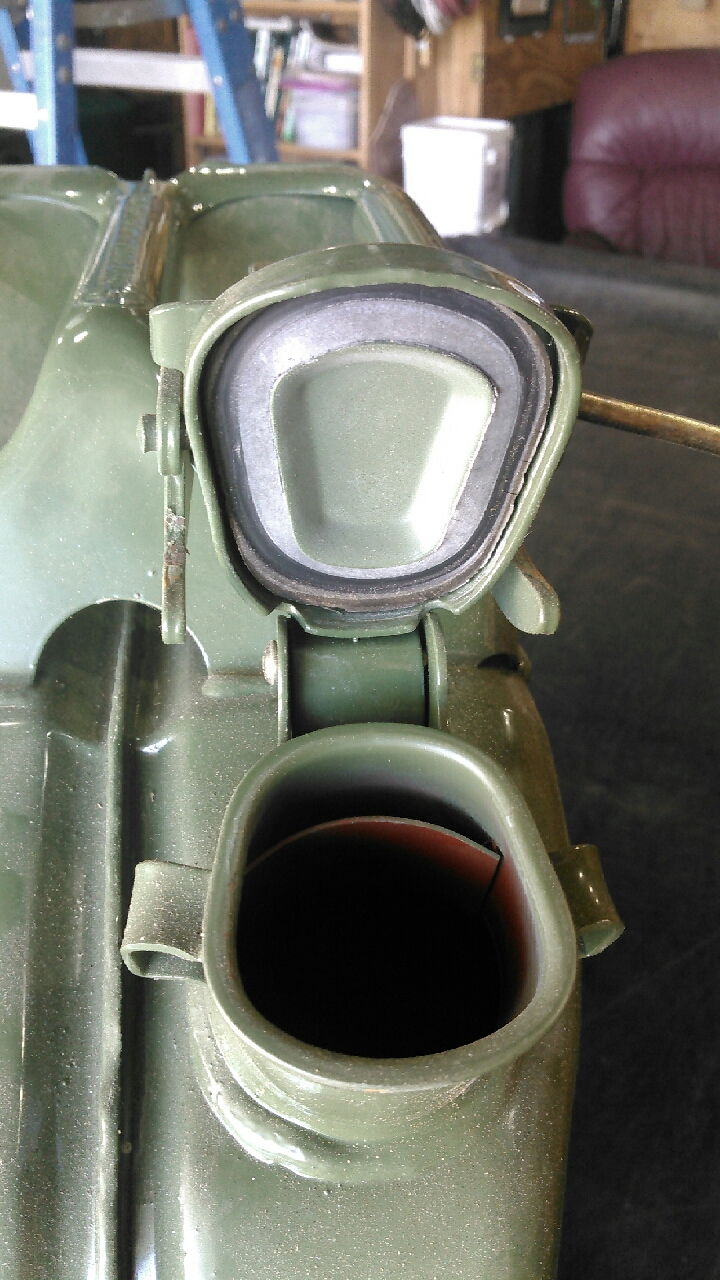 Jerry Can-7.jpg