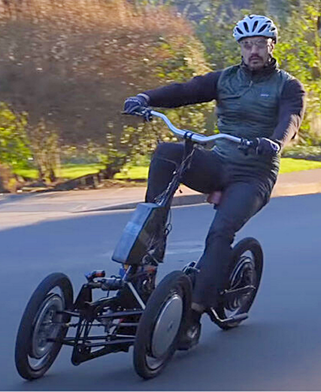 Arcimoto Cybertrike.png