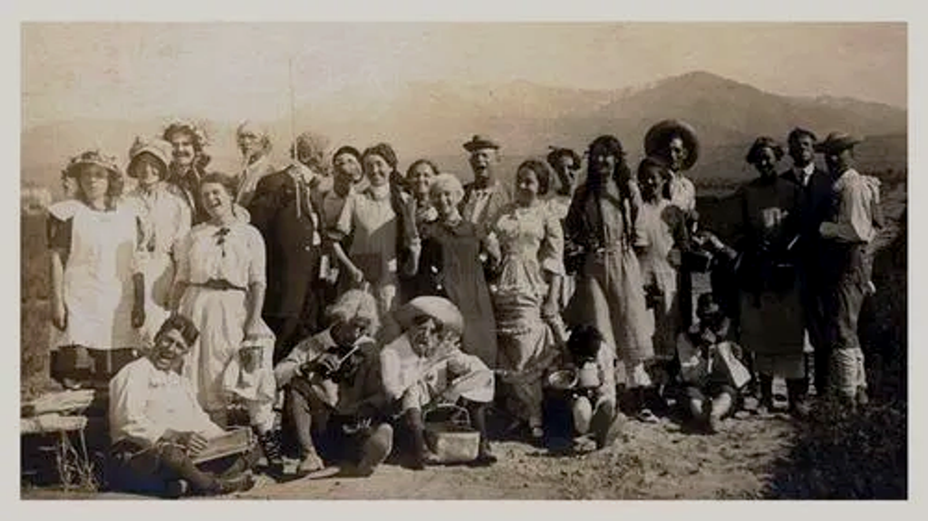 Group photo.
