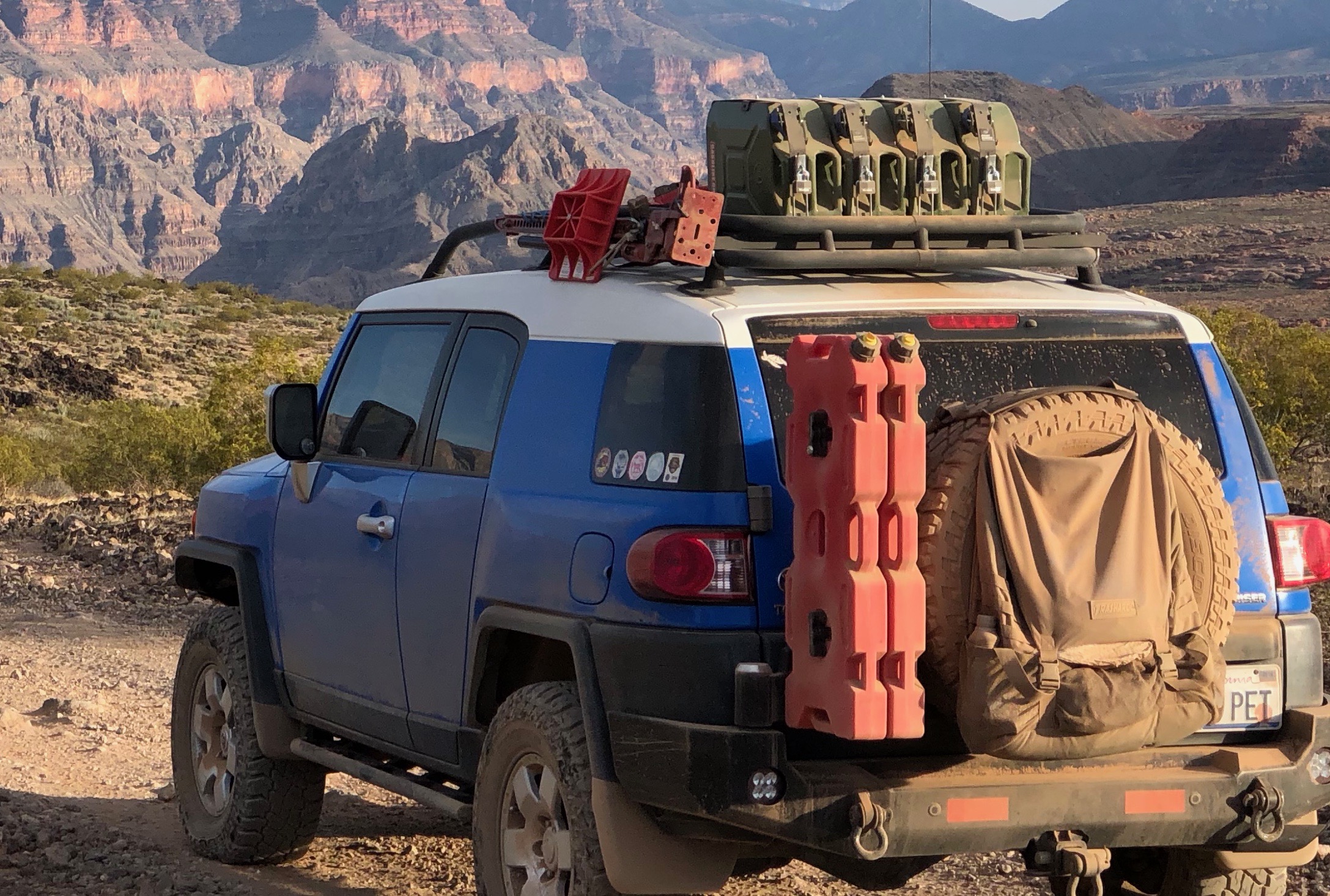 FJ extra gas.jpg