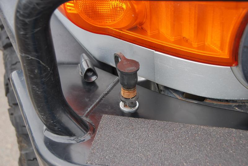Passenger Side QD.JPG