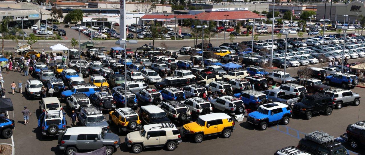 Some of the 115 FJ Cruisers that showed up