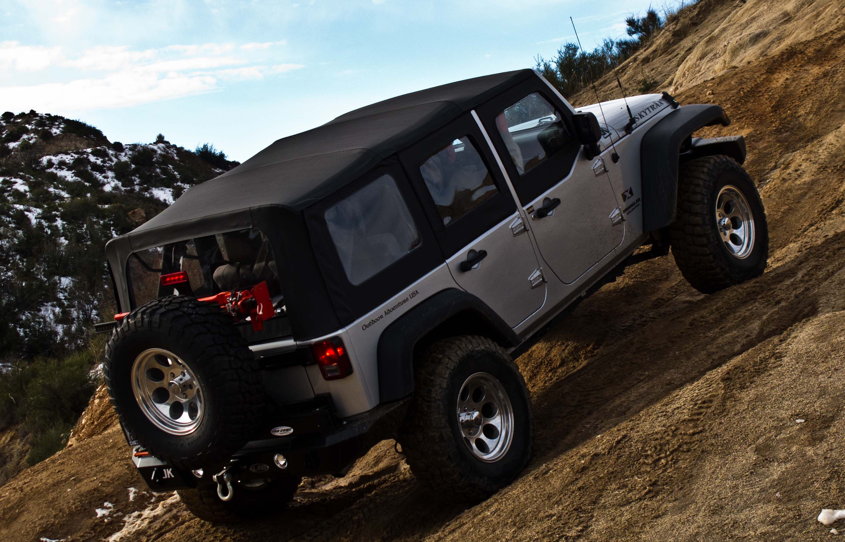 Skytrax testing his JK out on Traction Control Mound
