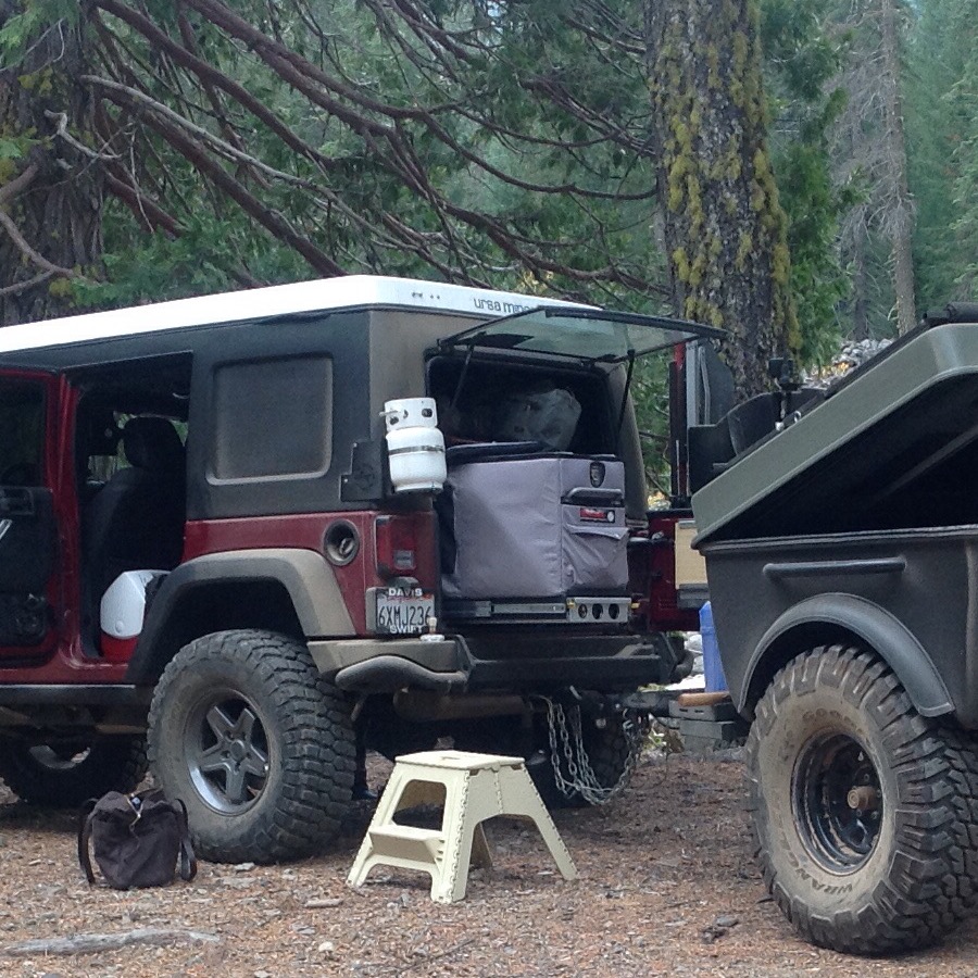 jeep rear quarter.jpg