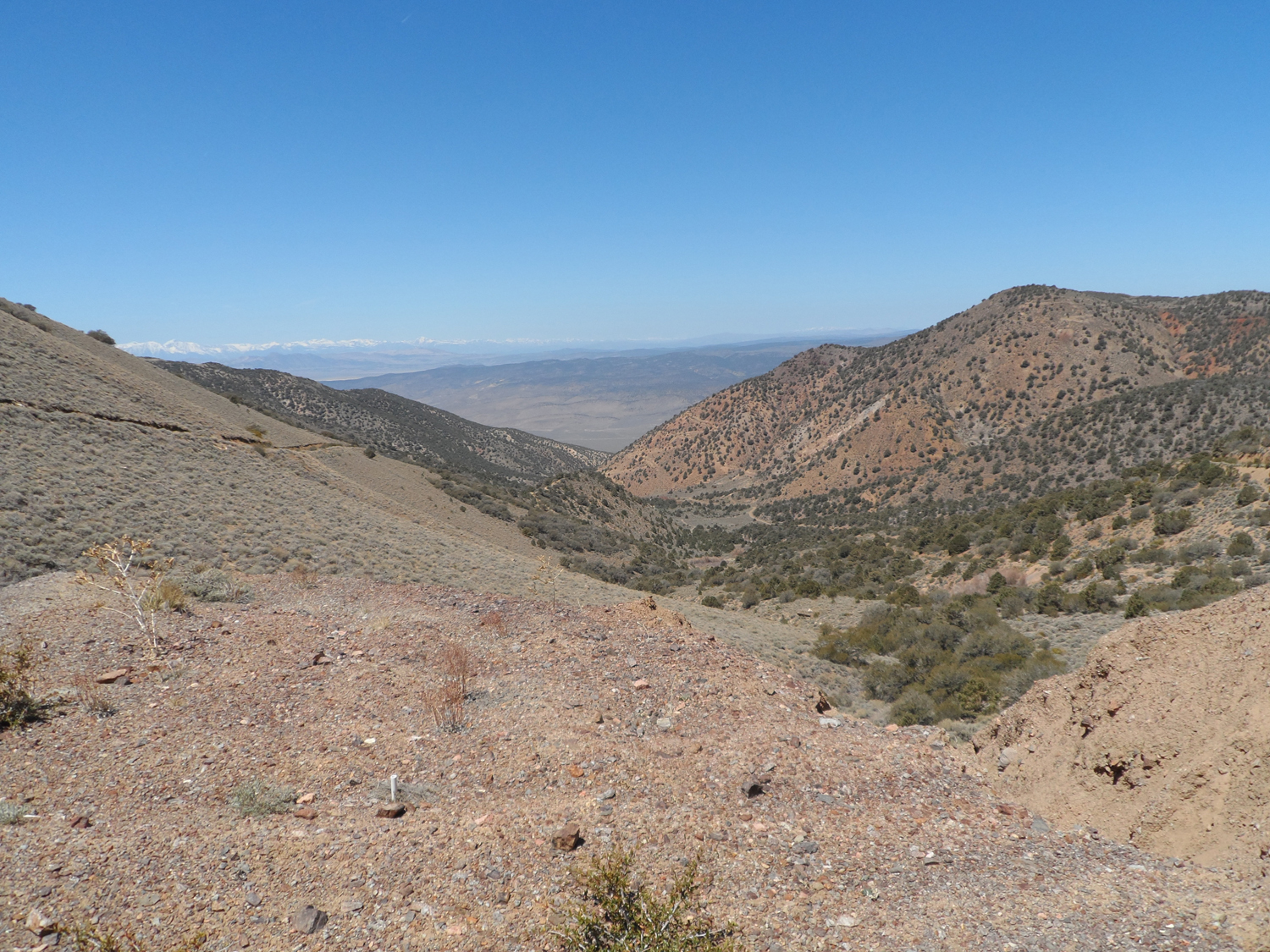 looking back down Queens Canyon towards US 6