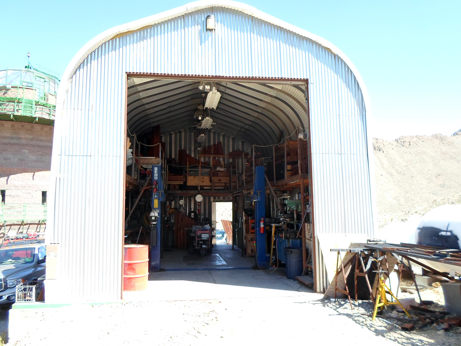 Well equipped auto shop