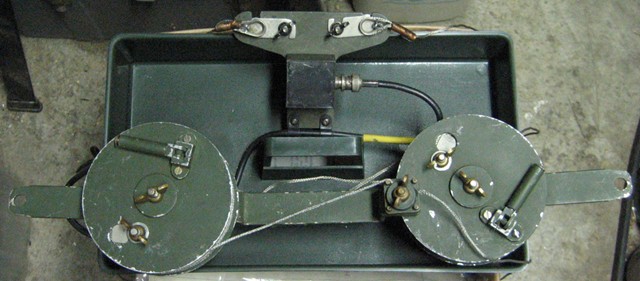 The older style balun with the GRA-50 wire spools.  Yes, the spools are heavy.