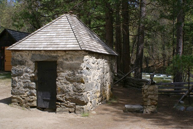 Yosemite Pioneer History 34.JPG