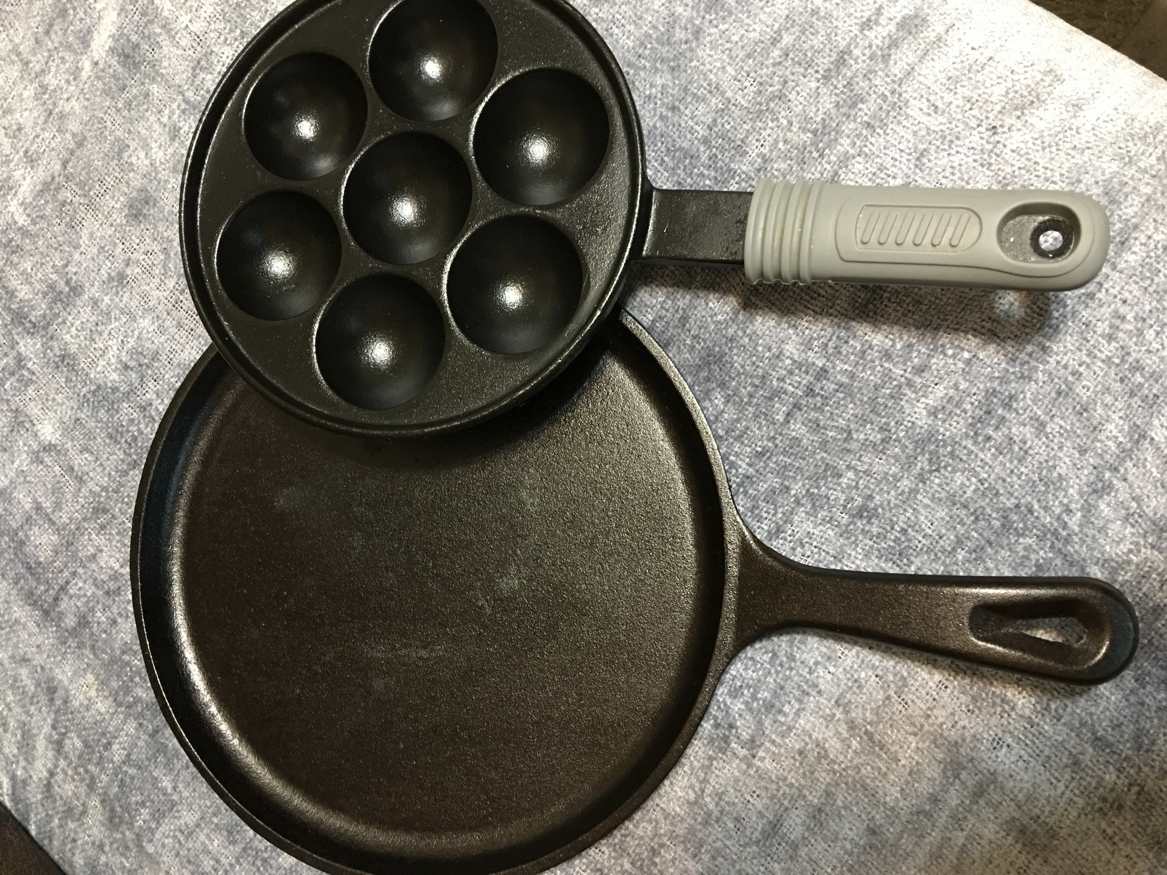 Crepe skillet on left and Aebleskiver pan on right. Both will make an appearance at BorregoFest!