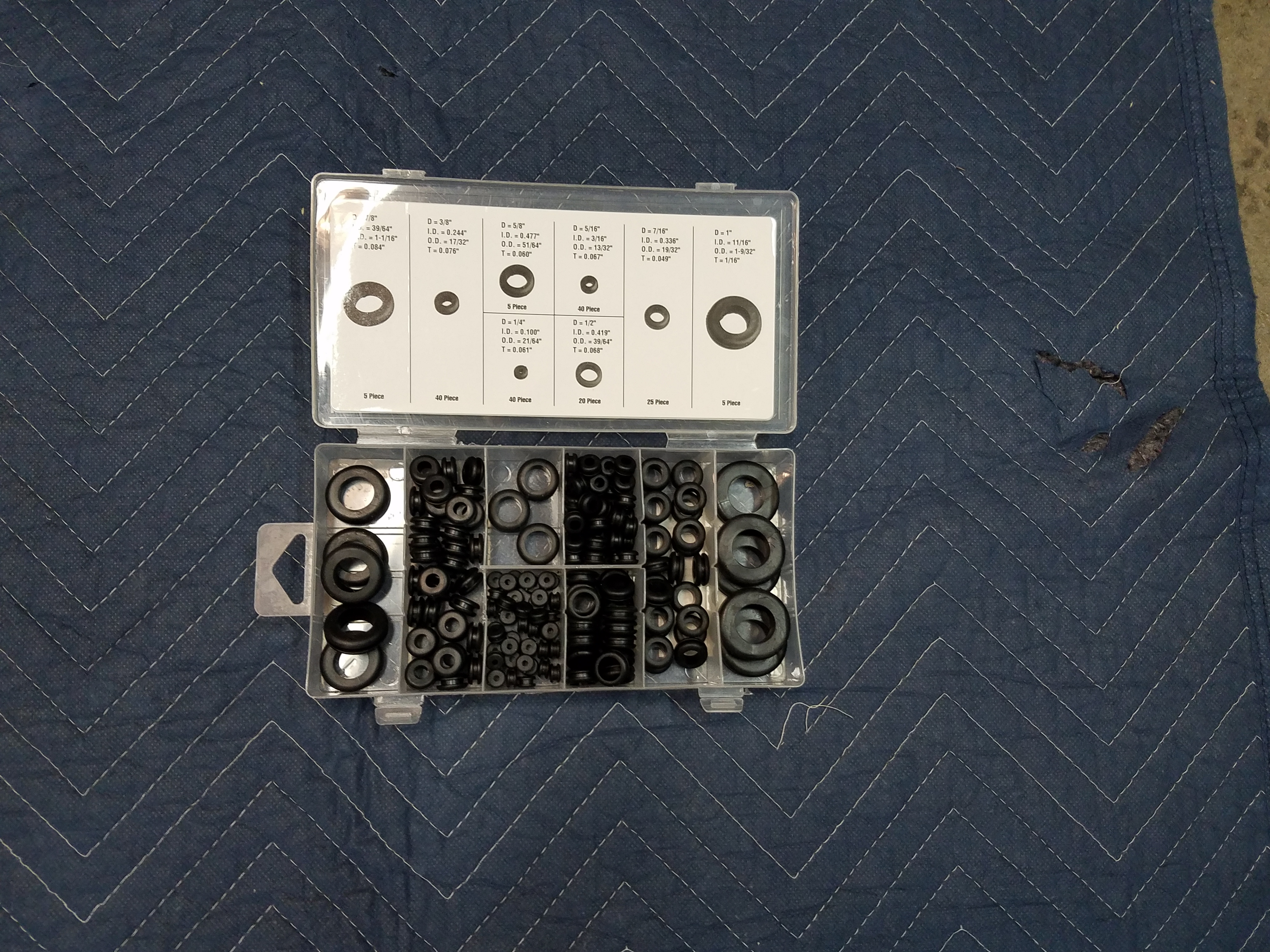 Grommets.jpg