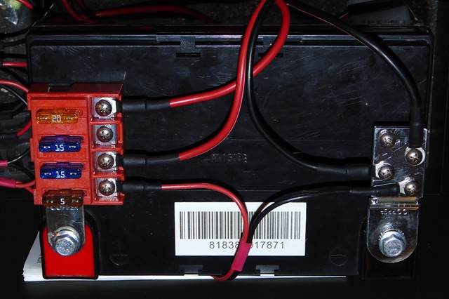 Battery box alternative using marine use components.