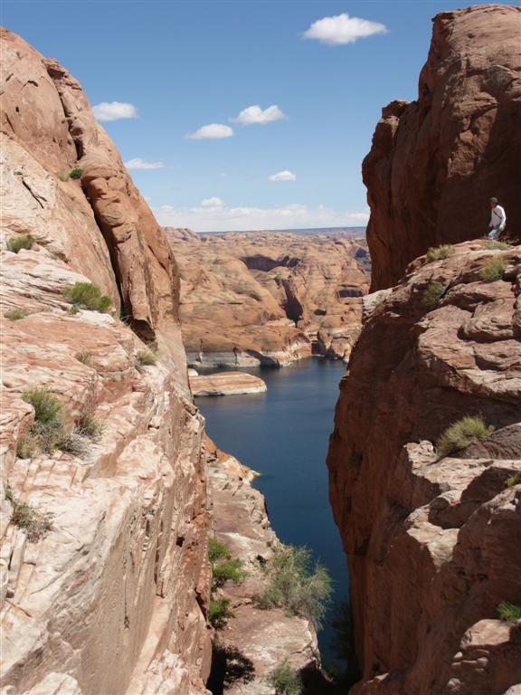 Hole in the Rock3.JPG