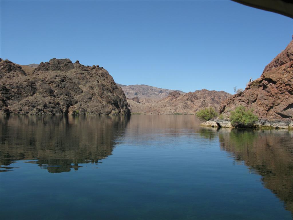 On the way to the Hoover Dam.JPG