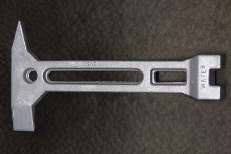 The On Duty 4 in 1 Emergency Tool