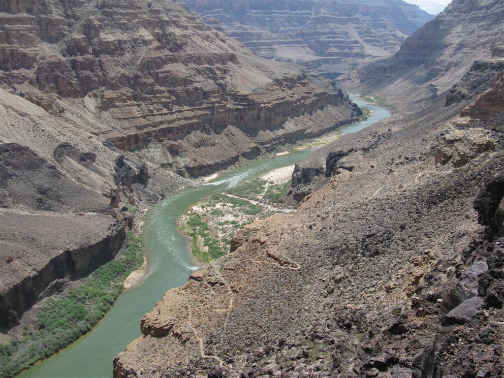 Hike to bottom of Grand Canyon-2.JPG