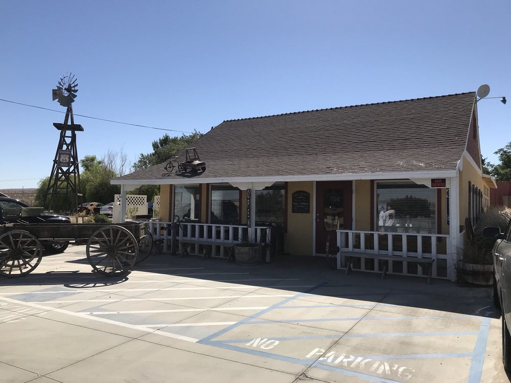 Molly Brown's Country Cafe-3.jpg