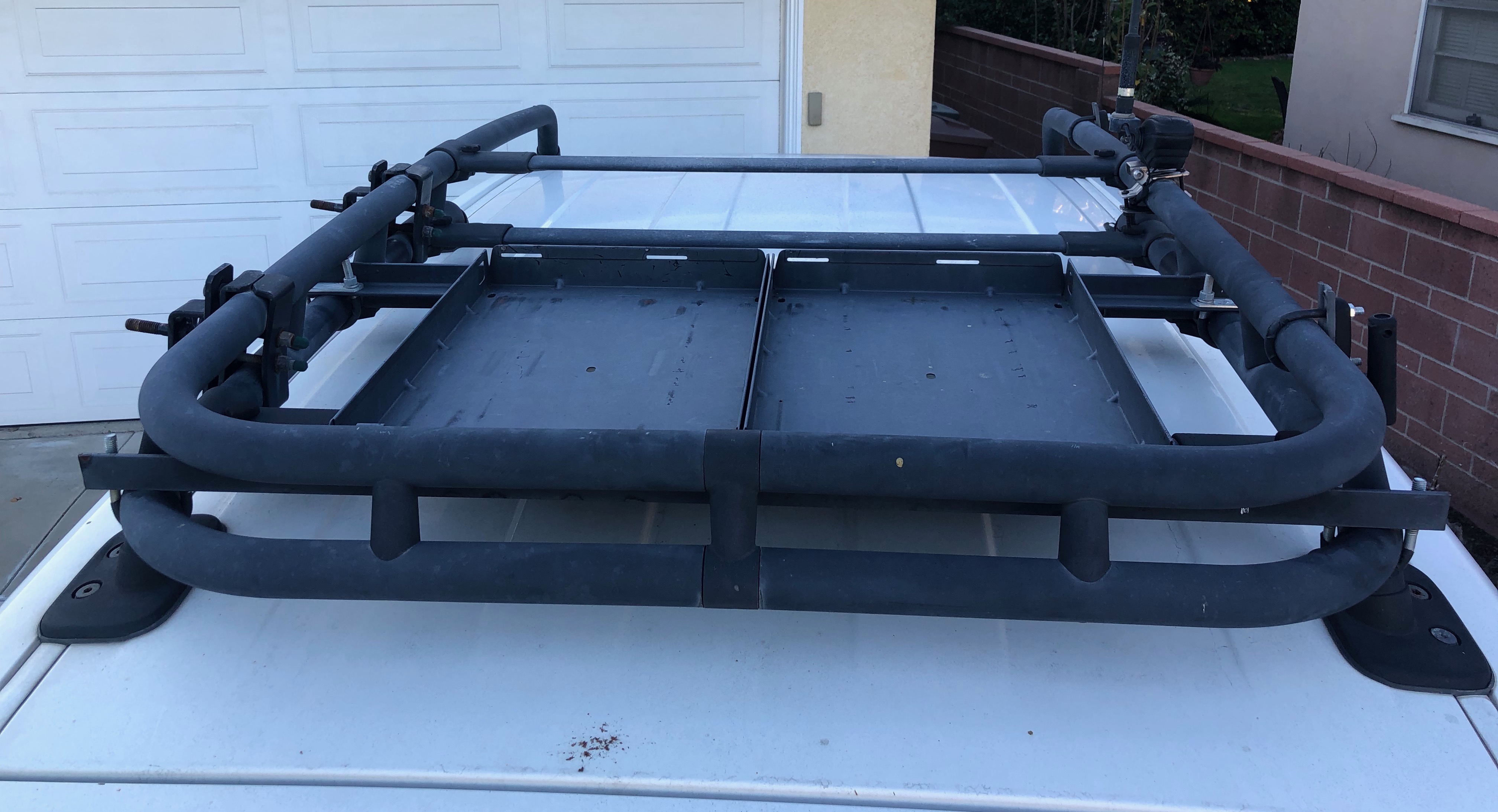 Toyota FJ with Gas Can Mods.jpg