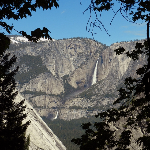 Yosemite Falls.jpg